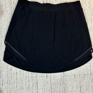 Stylish Hotty Hot Lululemon Black Athletic Skirt
